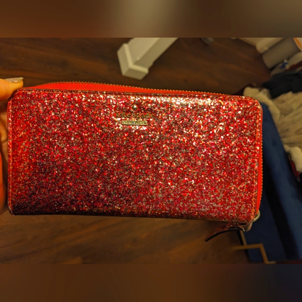 Kate Spade Pink Wallet with Glitter Finish and Rectangular Shape